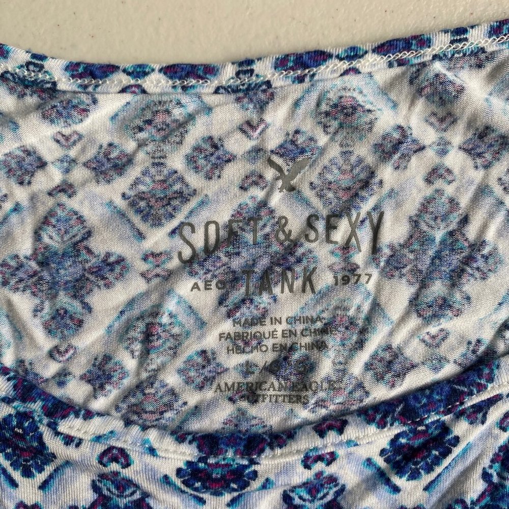 blue pattern Aerie 'Soft & Sexy' flowy tank top - Picture 5 of 5